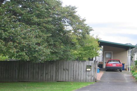 Photo of property in 1/430 West Coast Road, Glen Eden, Auckland, 0602