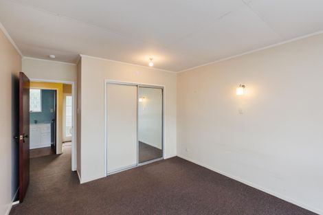 Photo of property in 3 Frimley Street, Awapuni, Palmerston North, 4412