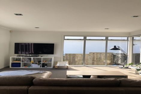 Photo of property in 67 Sheridan Terrace, Johnsonville, Wellington, 6037