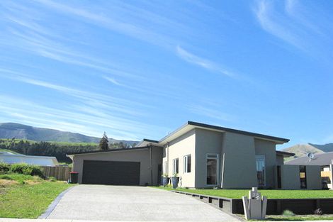 Photo of property in 26 Cambelldon Crescent, Stoke, Nelson, 7011