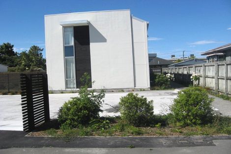 Photo of property in 33 Gibbon Street, Sydenham, Christchurch, 8023