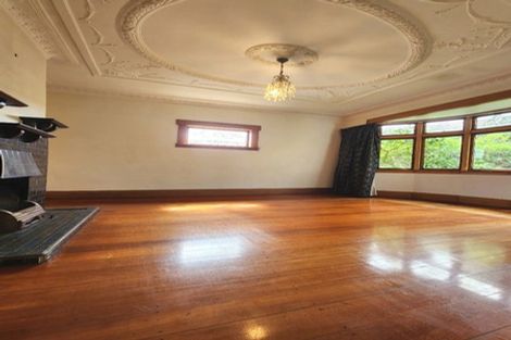 Photo of property in 9 Vennell Street, Brooklyn, Wellington, 6021