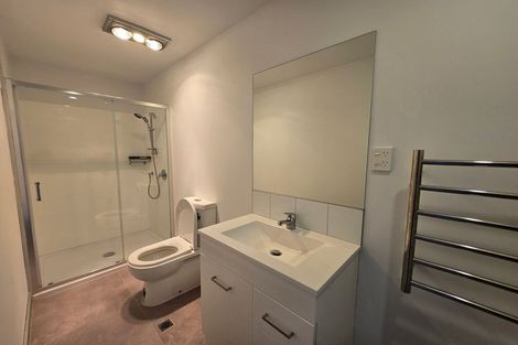 Photo of property in 5 Eileen Newey Place, Henderson, Auckland, 0612