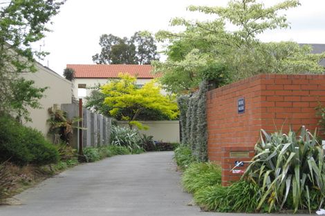 Photo of property in 4a Chateau Drive, Burnside, Christchurch, 8053