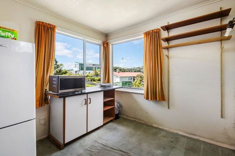 Photo of property in 12 Hawtrey Terrace, Johnsonville, Wellington, 6037