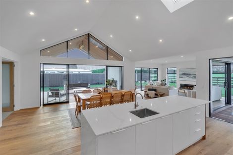 Photo of property in 23 Frank Ernest Crescent, Prebbleton, 7676