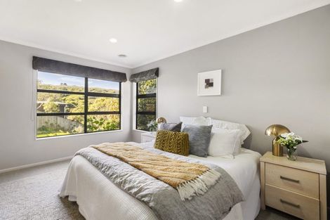 Photo of property in 61 Te Puia Drive, Aotea, Porirua, 5024