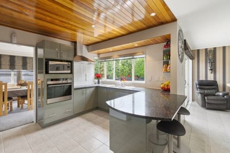 Photo of property in 7 Chippewa Place, Conifer Grove, Takanini, 2112