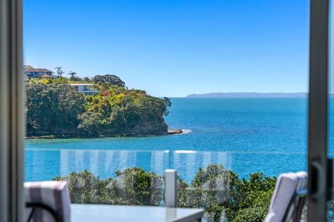 Photo of property in 17 Bournemouth Terrace, Murrays Bay, Auckland, 0630