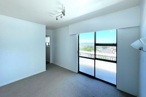 Photo of property in 254 Don Buck Road, Massey, Auckland, 0614