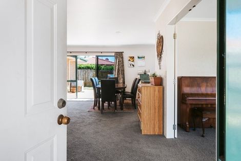 Photo of property in 20 Azalea Dell, Mount Maunganui, 3116