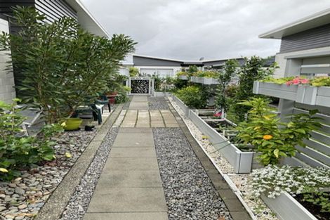 Photo of property in 16 Vanita Drive, Whitianga, 3510