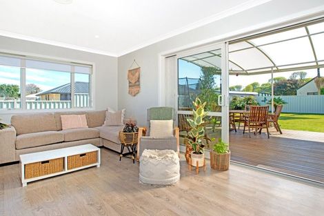 Photo of property in 25 Pohutukawa Grove, Lytton West, Gisborne, 4010