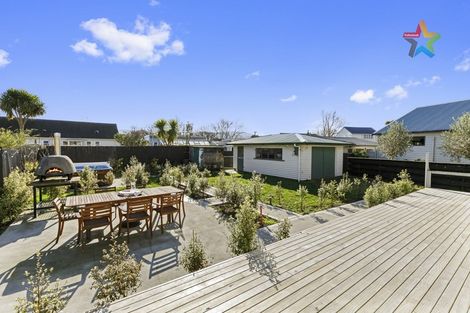 Photo of property in 2 Wood Grove, Naenae, Lower Hutt, 5011