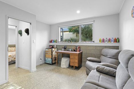 Photo of property in 1 Farquhar Place, Methven, 7730