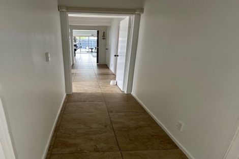 Photo of property in 83 Jaemont Avenue, Te Atatu South, Auckland, 0610