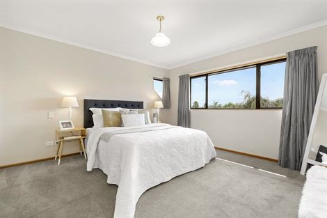 Photo of property in 65 Swayne Road, Cambridge, 3434