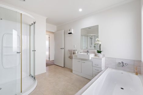 Photo of property in 151 Gulf Harbour Drive, Gulf Harbour, Whangaparaoa, 0930
