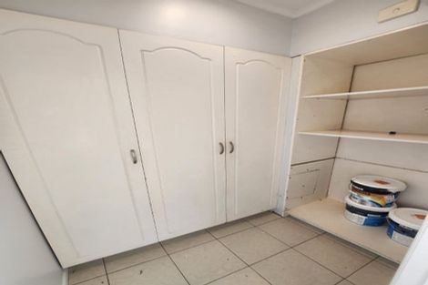 Photo of property in 216 Russell Road, Manurewa, Auckland, 2102