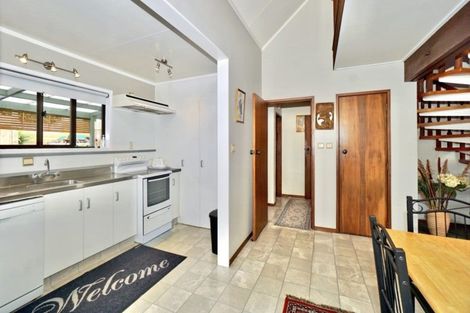 Photo of property in 46 Lee Street, Te Puke, 3119