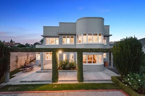 Photo of property in 27 Ingleton Terrace, Fairfield, Hamilton, 3214