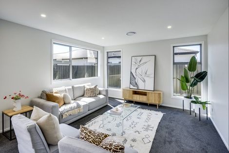 Photo of property in 18 Whangaehu Place, Te Awa, Napier, 4110