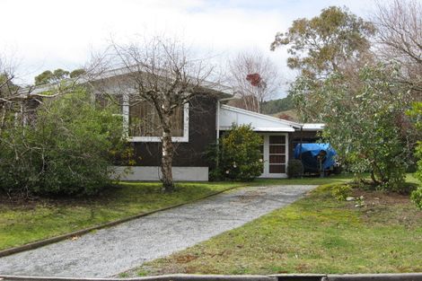 Photo of property in 2 Susan Lane, Kinloch, Taupo, 3377