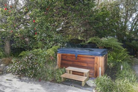 Photo of property in 2 Orissa Crescent, Broadmeadows, Wellington, 6035