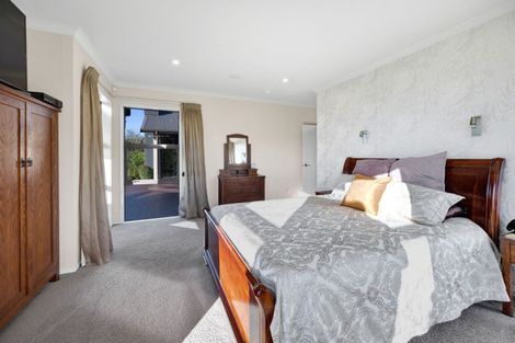 Photo of property in 1058 Mangorei Road, Mangorei, New Plymouth, 4371