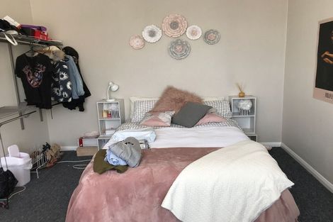 Photo of property in 16 Normanby Street, Newtown, Wellington, 6021