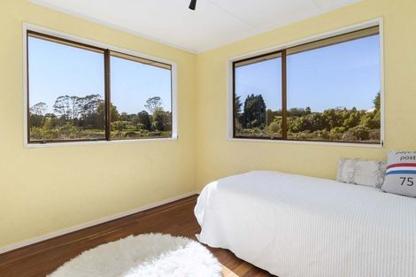 Photo of property in 30 Ngapeke Road, Welcome Bay, Tauranga, 3175