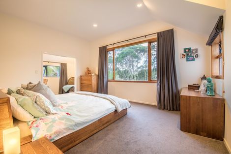 Photo of property in 366d Huia Road, Titirangi, Auckland, 0604
