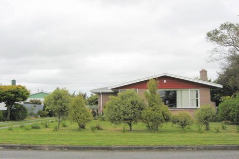 Photo of property in 82 East Belt, Rangiora, 7400