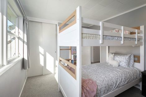 Photo of property in 34 Ocean View Road, Waihi Beach, 3611