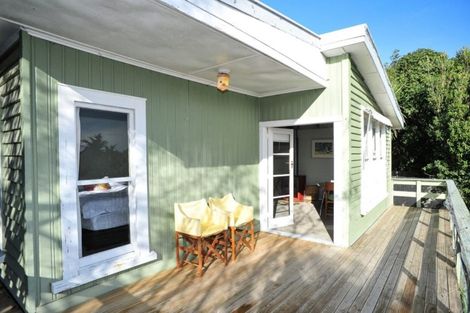 Photo of property in 490 Marine Drive, Charteris Bay, Governors Bay, 8971