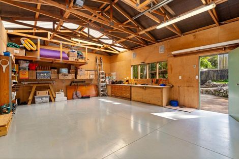 Photo of property in 132 Hinau Road, Waimauku, 0881