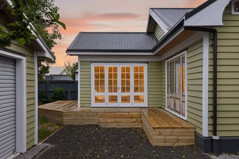 Photo of property in 1/178 Gayhurst Road, Dallington, Christchurch, 8061