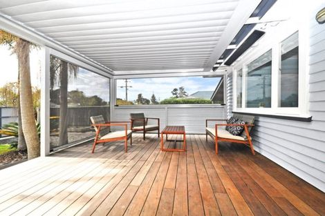 Photo of property in 40 Centreway Road, Orewa, 0931