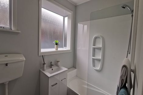 Photo of property in 9 Mappleton Avenue, Burnside, Christchurch, 8053