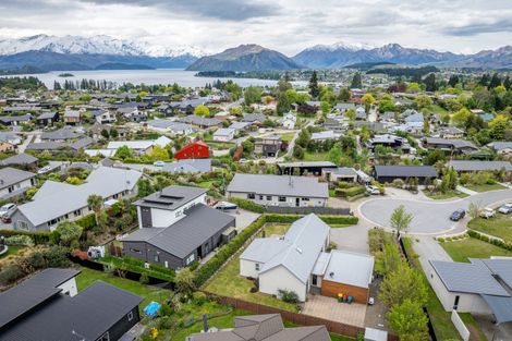 Photo of property in 17 Daniels Terrace, Wanaka, 9305