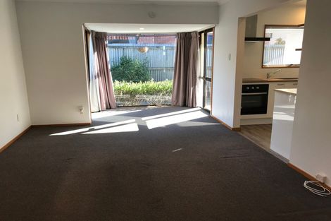 Photo of property in 8/4 Broadbent Street, Riccarton, Christchurch, 8041