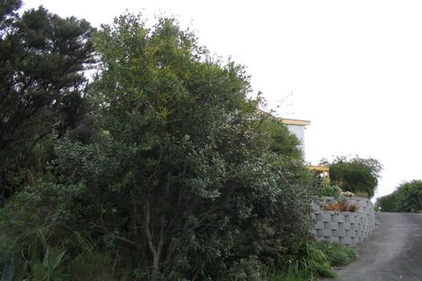 Photo of property in 11 Powells Road, Cable Bay, 0420