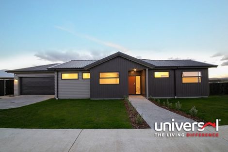 Photo of property in 16 Aparangi Crescent, Elsdon, Porirua, 5022