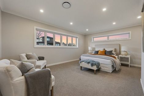 Photo of property in 5 Lucas Creek Way, Albany, Auckland, 0632