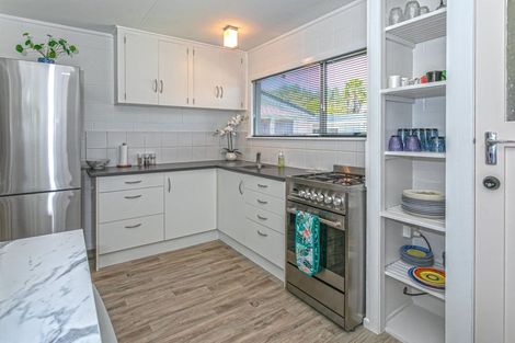 Photo of property in 2065 Rings Road, Coromandel, 3506