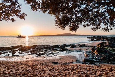 Photo of property in 20a Minnehaha Avenue, Takapuna, Auckland, 0622