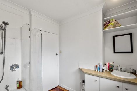 Photo of property in 2/7 Ellerton Road, Mount Eden, Auckland, 1024