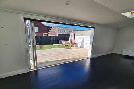 Photo of property in 1/11 Nelson Street, Papakura, 2110