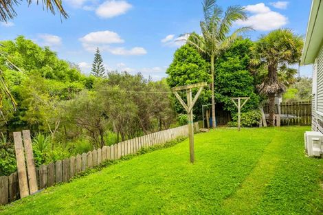 Photo of property in 9 Edwin Freeman Place, Ranui, Auckland, 0612