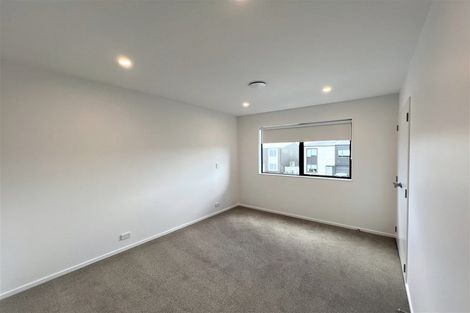 Photo of property in 27 Whimbrel Road, Flat Bush, Auckland, 2019